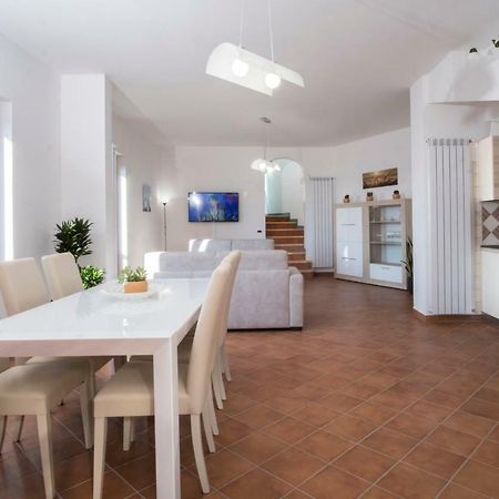 Villa D'Amare Capri View マッサ・ルブレンセ エクステリア 写真
