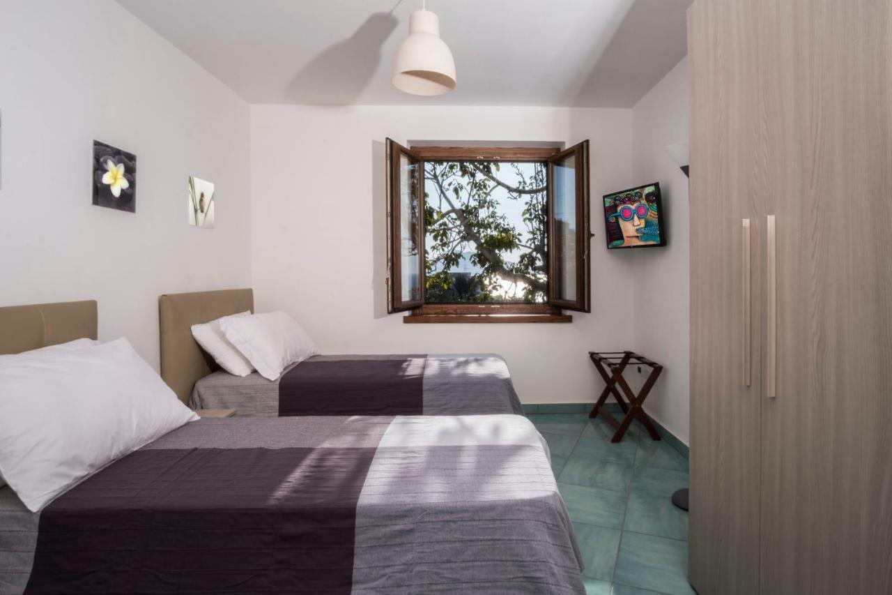 Villa D'Amare Capri View マッサ・ルブレンセ エクステリア 写真